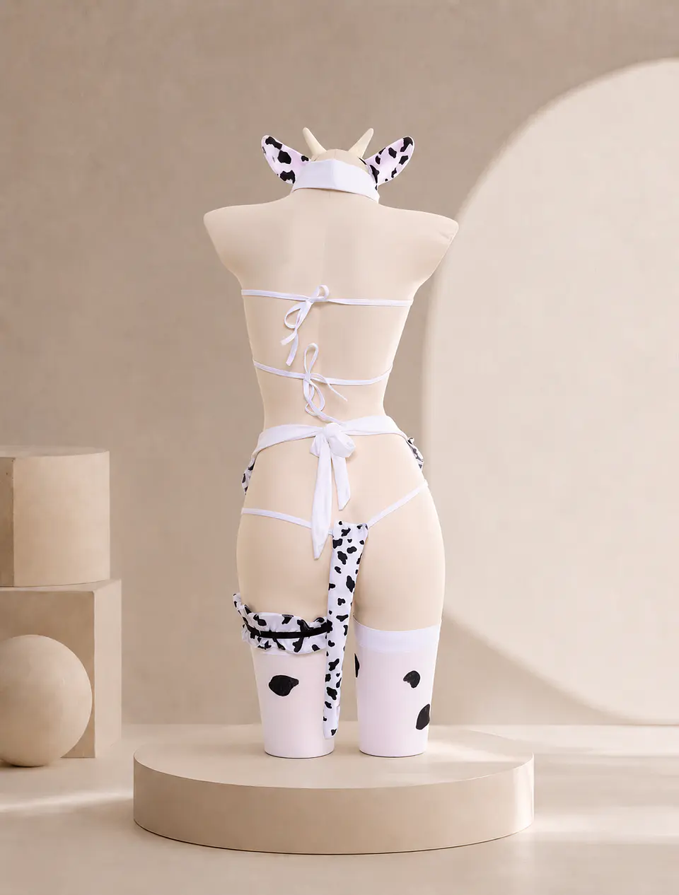 Traje de vaquita - Talla única  2