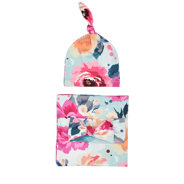 Lindas flores en acuarela | Manta saquito, gorro y cintillo