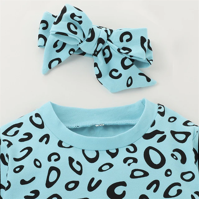 Animal print celeste | Conjunto poleron, pantalones y cintillo