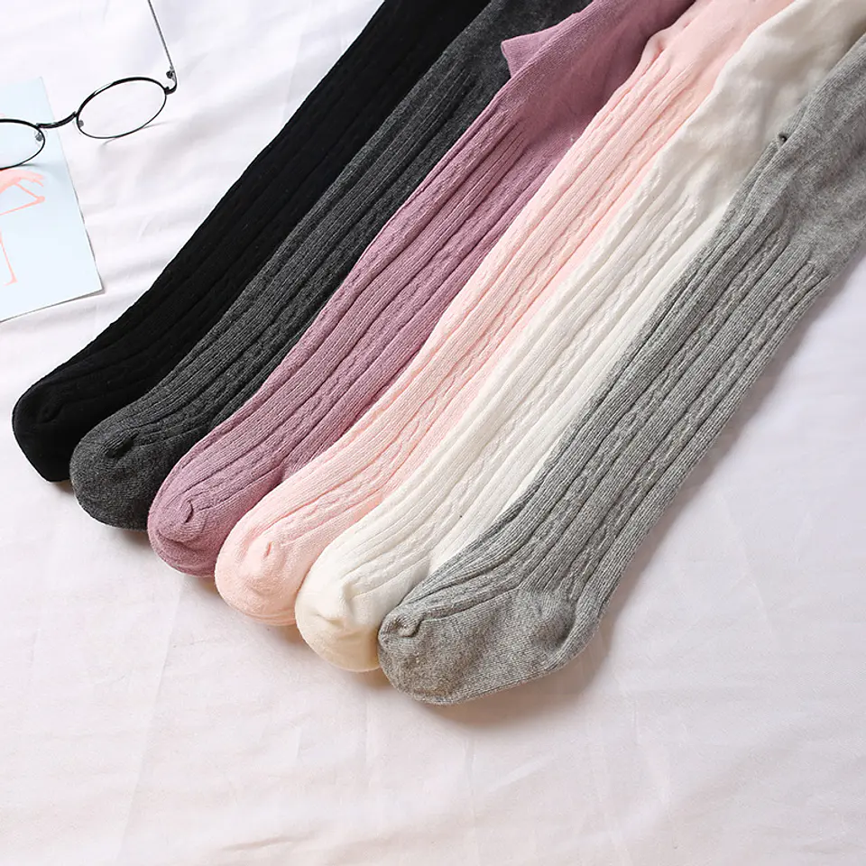 Cozy P | Medias rosadas 2