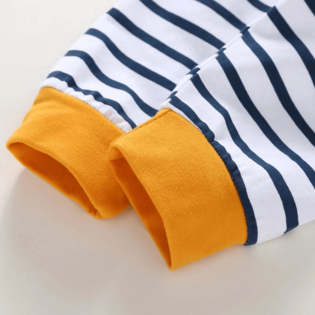 Hello world | Conjunto pilucho, pantalón y gorrito