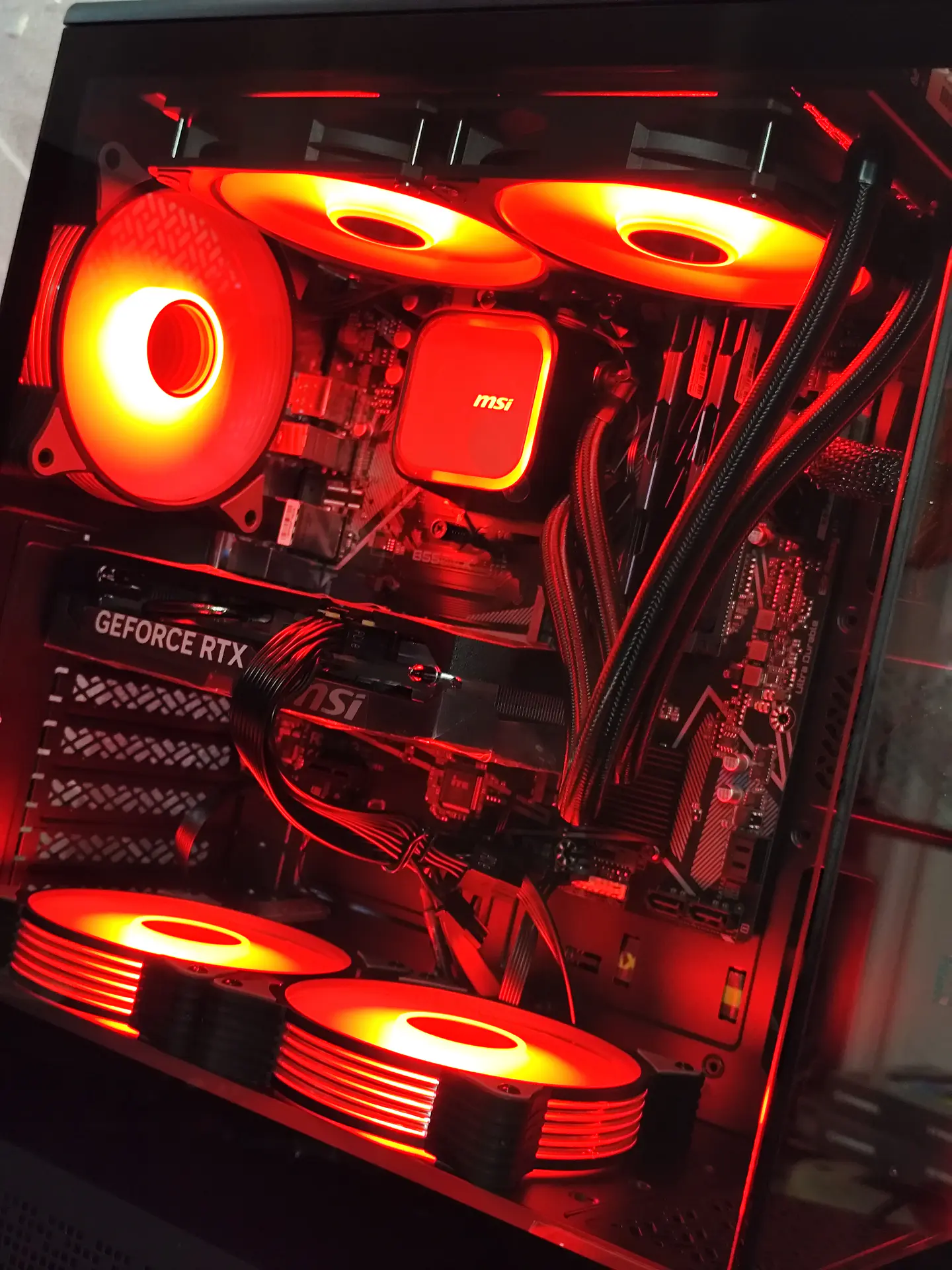 PC GAMER FALLEN GOD B550 | RTX 5060 8GB | AMD Ryzen 7 5800XT | Con WIFI y BT 2