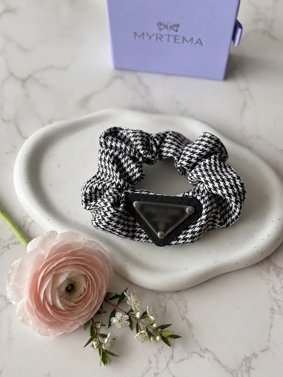 Pie de poule Scrunchie 1