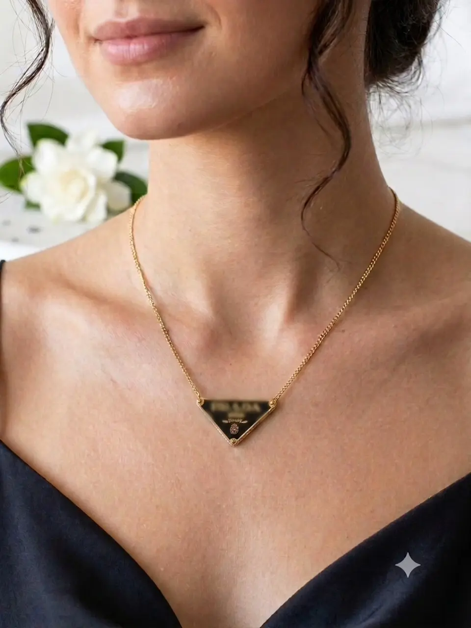 Petra Strassy Triangle Κολιέ 3