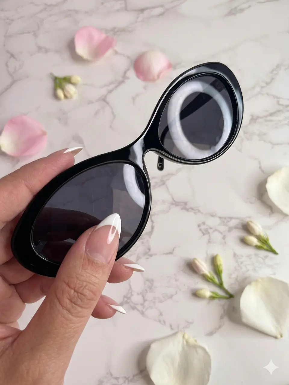 Camelia Trendy Sunglasses 5