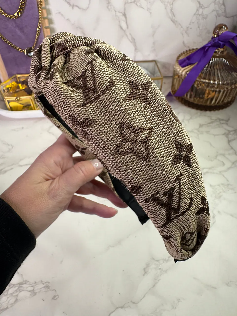 Liora Fabric Knot Στεκα 4