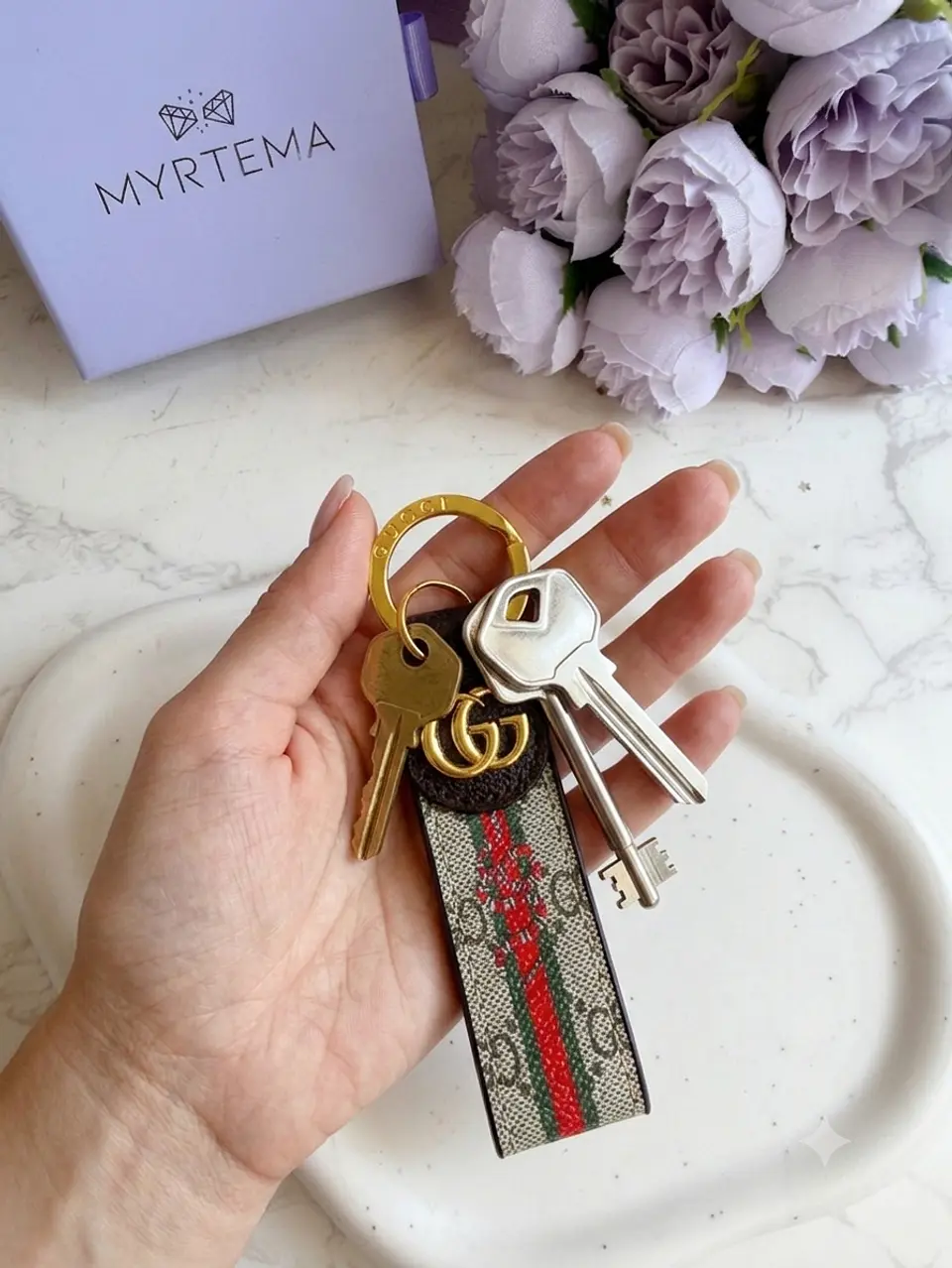 Gia Snake Key Chain 2