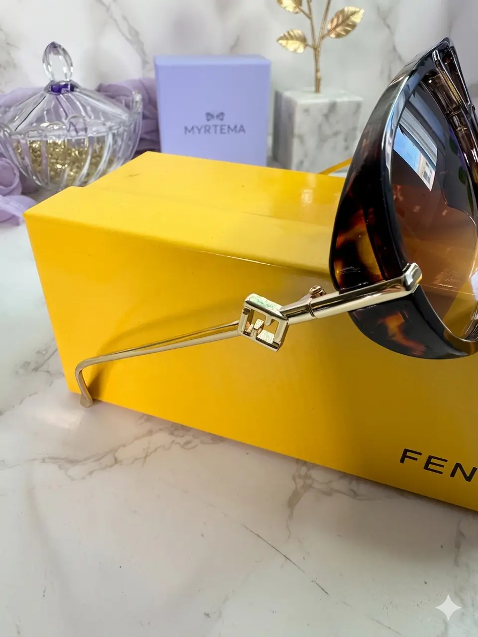 Fenia Aviator Sunglasses 3