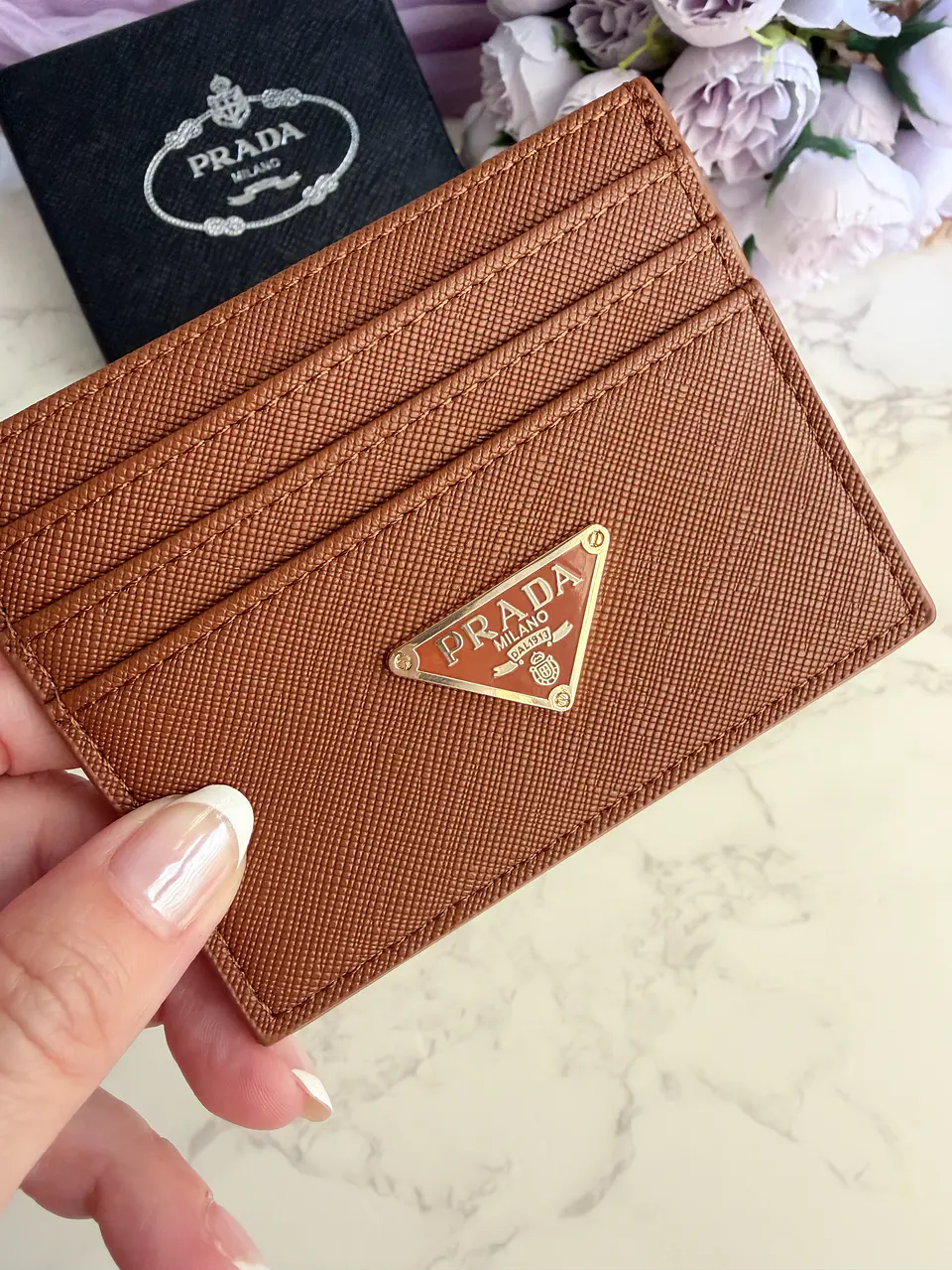 Petra Card Holder 4