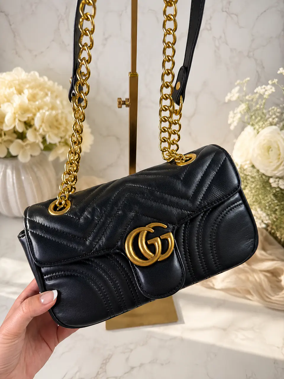 Gia Cloud Leather Τσάντα  2