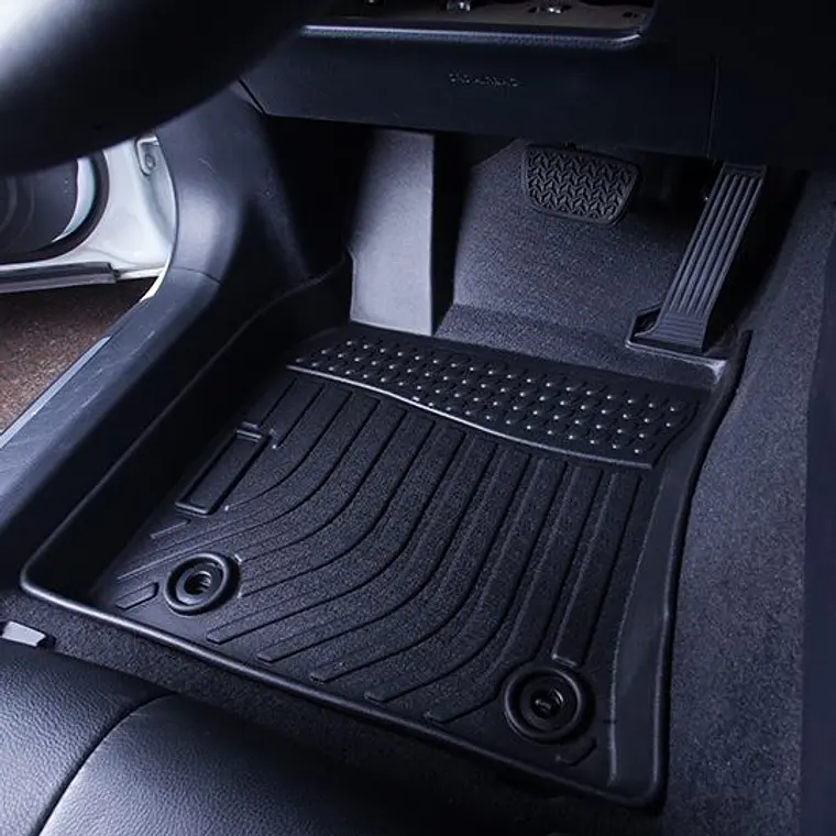 PISO DE CALCE PERFECTO TOYOTA YARIS CROSS 2