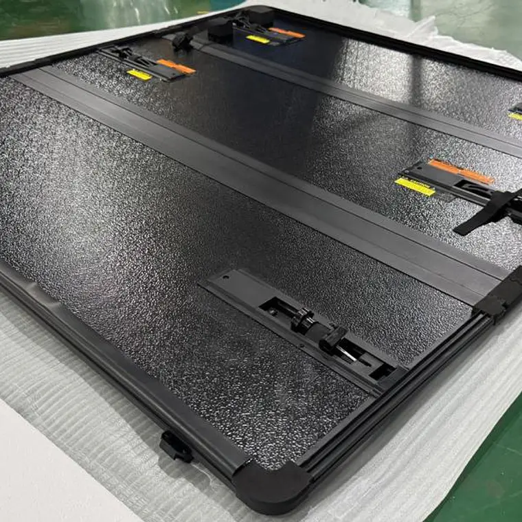 TAPA PLEGABLE RIGIDA GREAT WALL POER 2020 - 2026 4