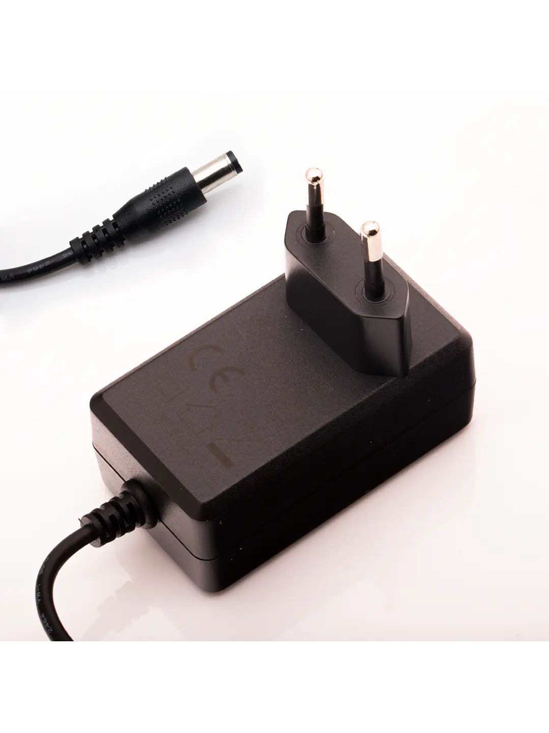 LAMPARA UV/LED 72W INALÁMBRICA 3