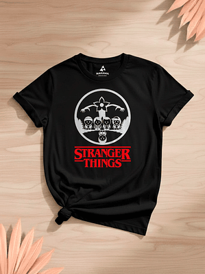 Polera Stranger Things Diseño Demogorgon & Amigos
