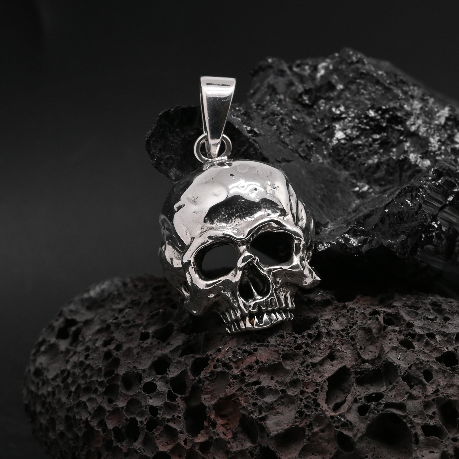 Calavera Maciza