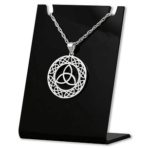 Colgante triqueta en plata 925