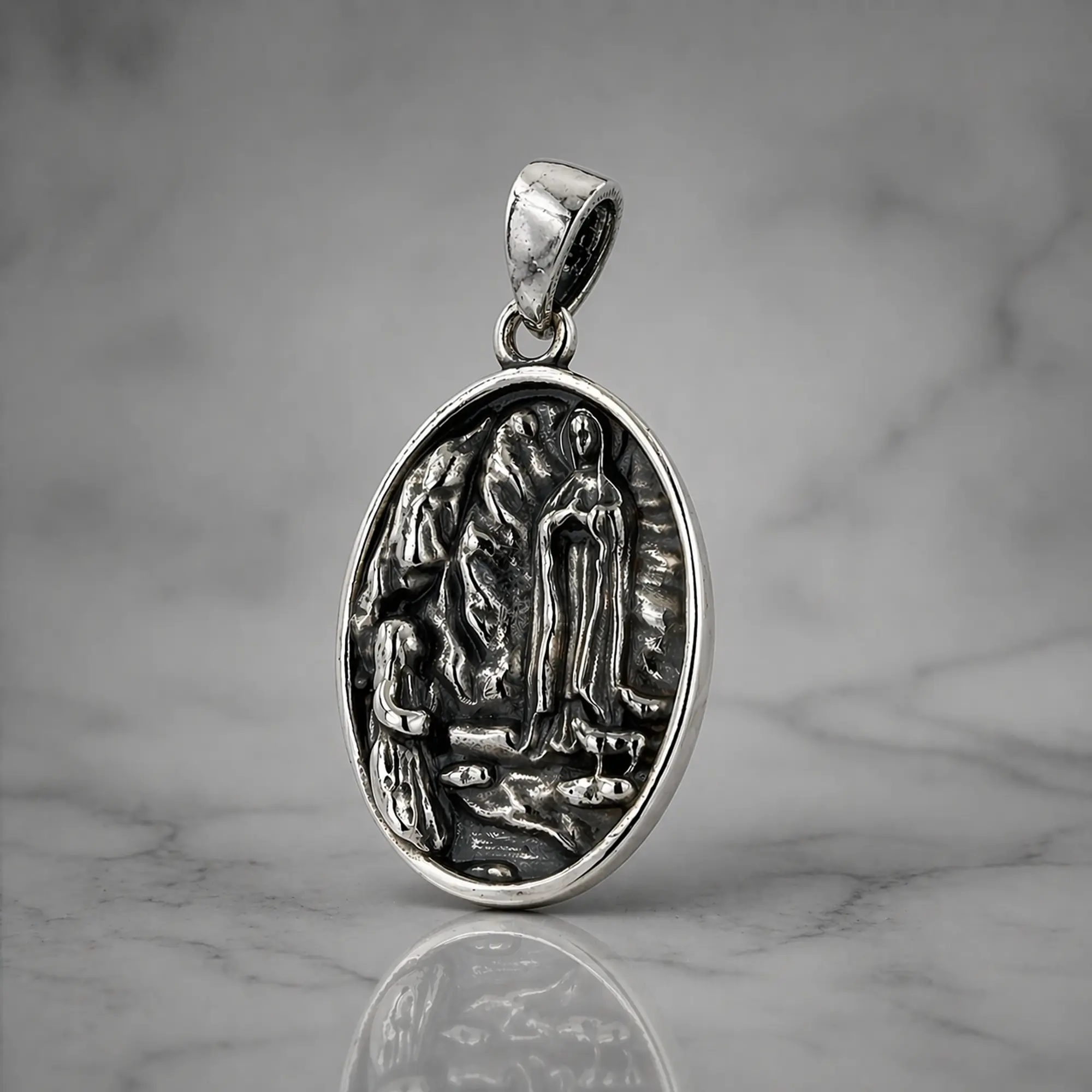 Nuestra Señora De Lourdes 1