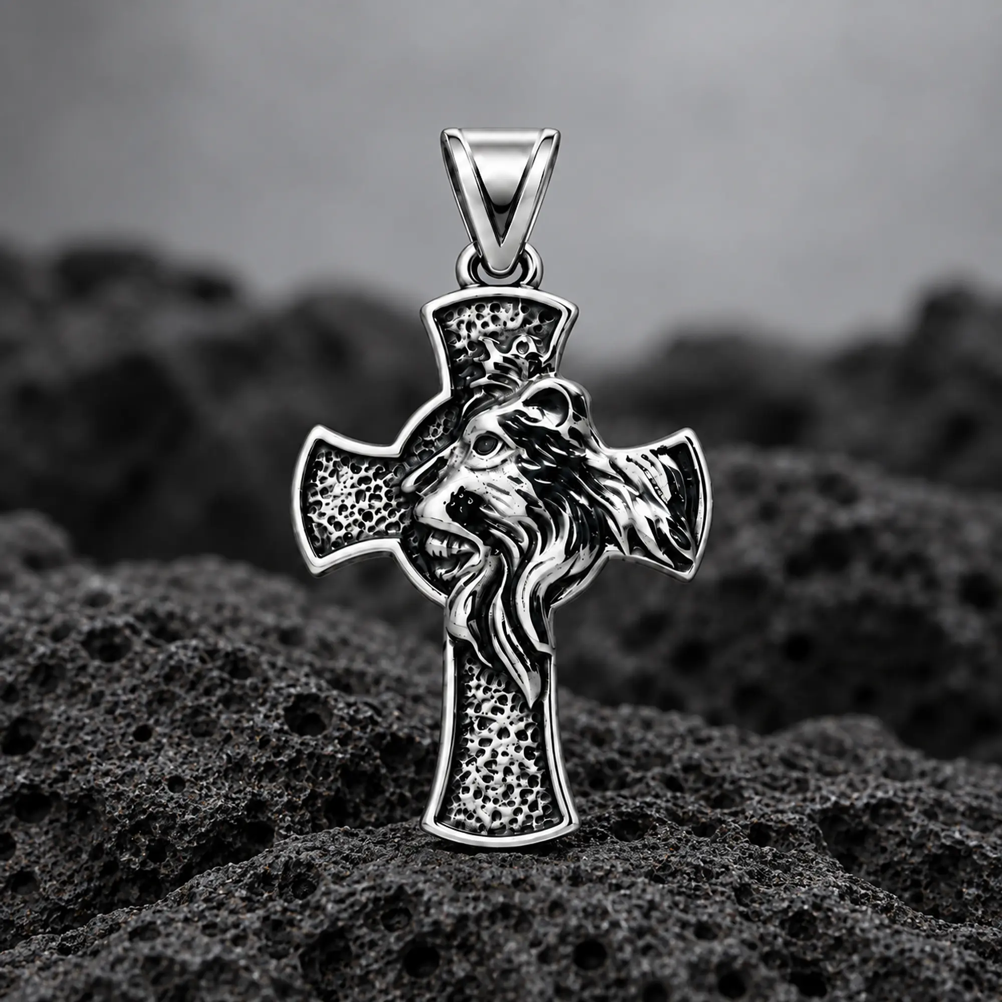Cruz De Leon 1