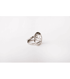 Anillo logo Exclusivo  de la Colección Amor Eterno 