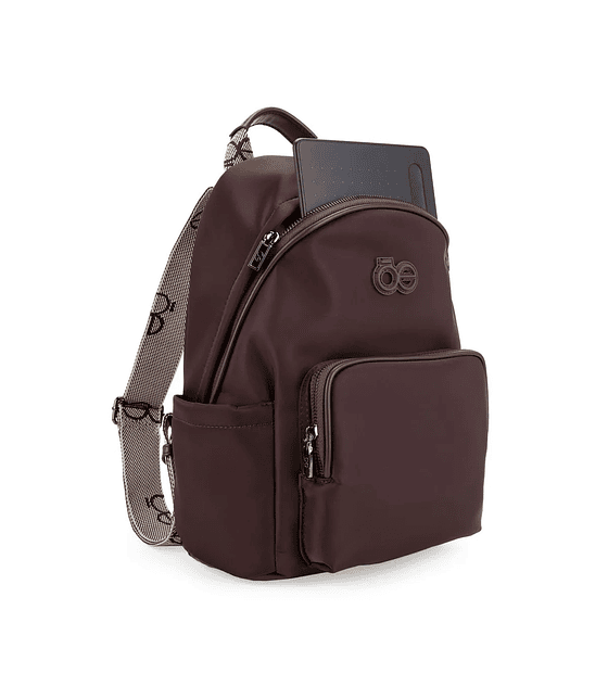 Mochila Cloe Grande Con Monedero Desprendible Color Café