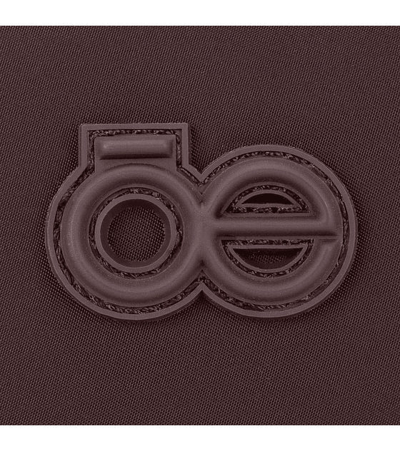 Mochila Cloe Grande Con Monedero Desprendible Color Café