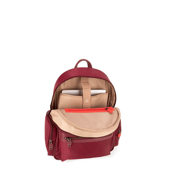 Mochila Cloe  Mediana Porta Laptop 15 Plg Color Tinto