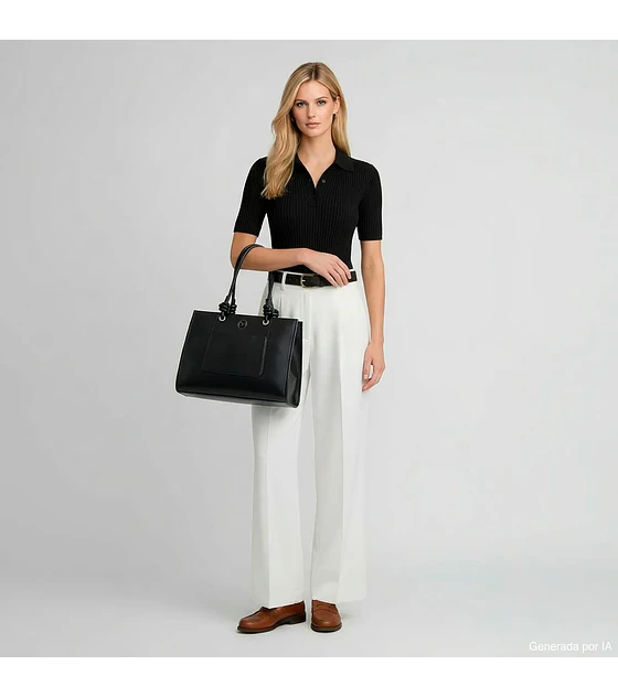 Bolsa Cloe  Tote Grande Con Compartimento Frontal De Facil Acceso Color Negro 
