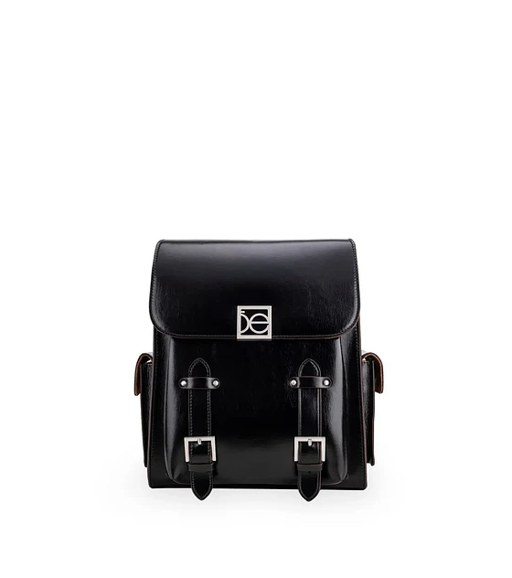 Mochila Cloe Grande Con Hebilla Color Negro