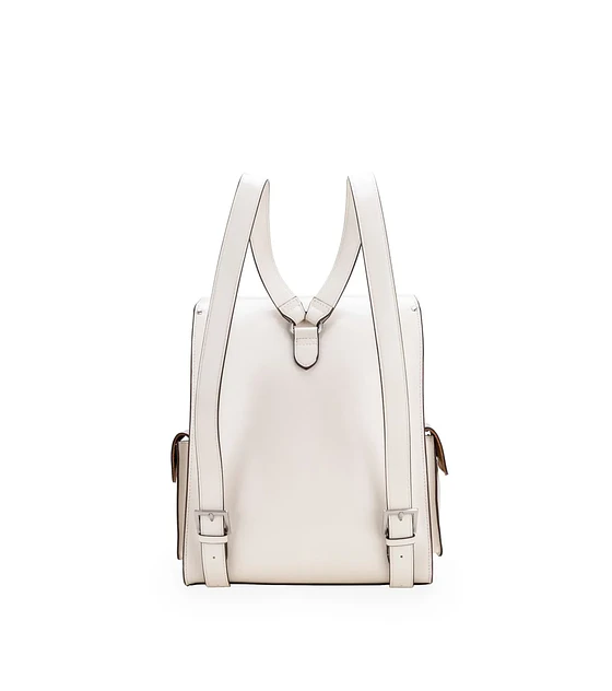 Mochila Grande Con Hebilla Color Blanca