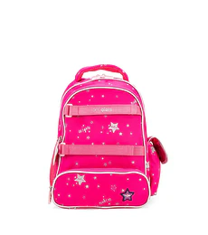 Backpack hecho con material textil. Cuenta con cierres de larga duración. Porta Ipad de 11 plg. Diseño de Oe Girls. Compartimentos frontales con cierre. Compartimentos laterales. Asas traseras ajustab