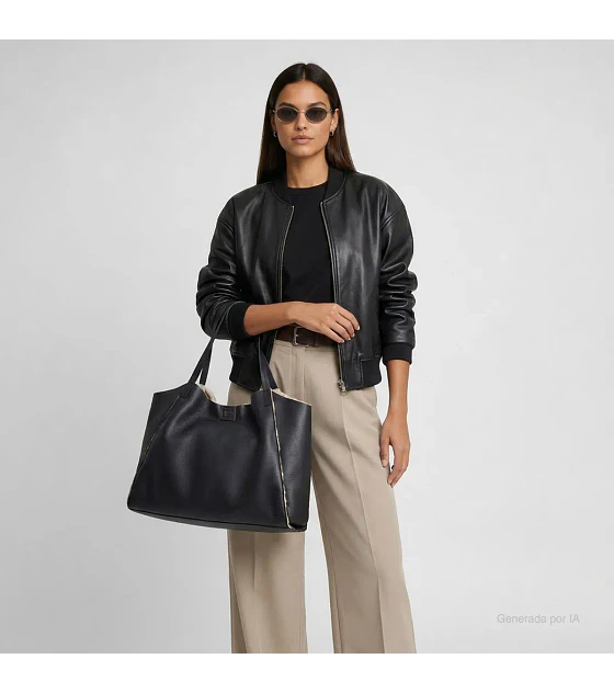Bolsa Cloe Tote Grande Con Pouch Color Negro