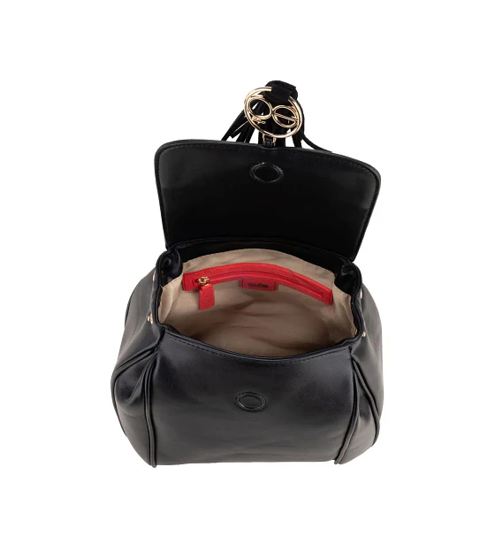 Mochila Cloe Mediana Color Negro