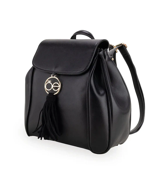Mochila Cloe Mediana Color Negro