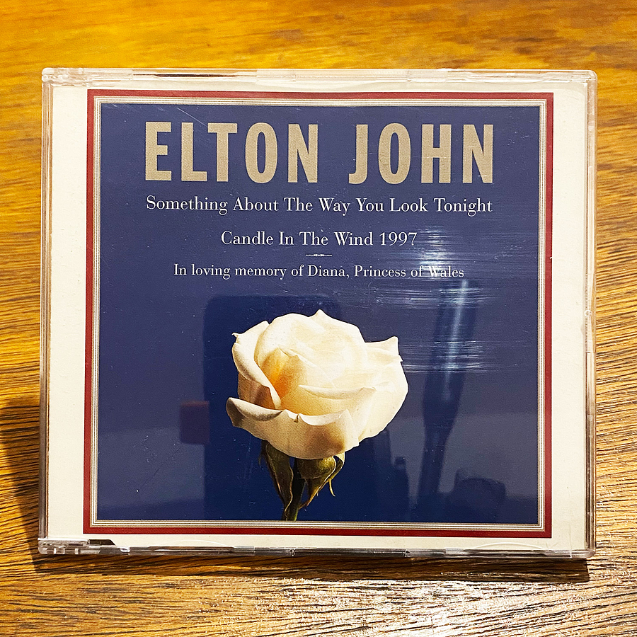 Elton John - Something About The Way You Look Tonight / Candle In The Wind 1997 1