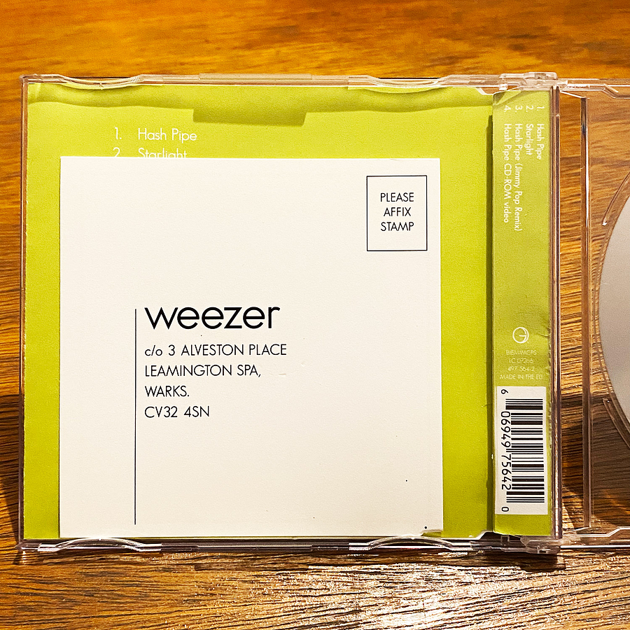 Weezer - Hash Pipe 3