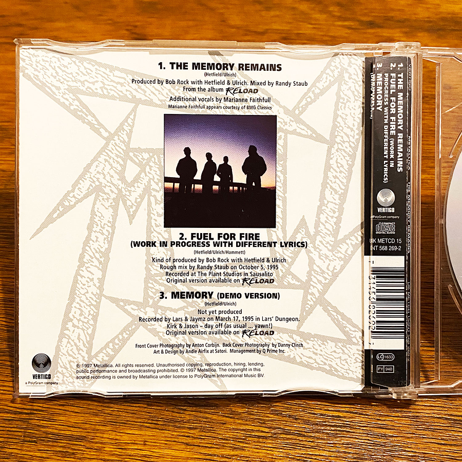 Metallica - The Memory Remains (CD1)  3
