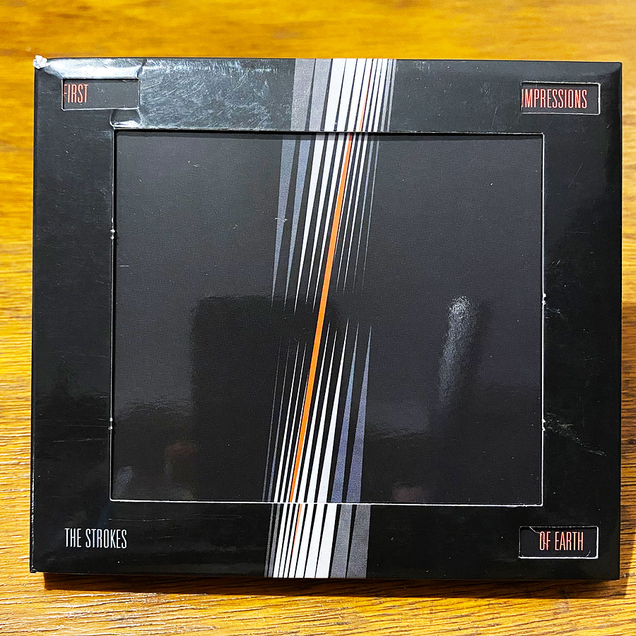 The Strokes - First Impressions Of Earth 1
