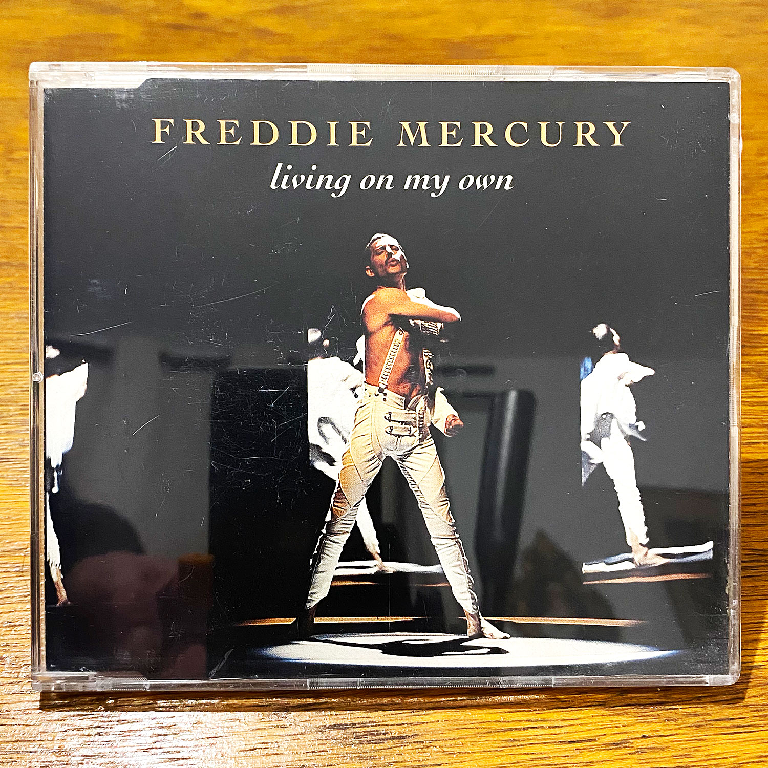 Freddie Mercury - Living On My Own 1