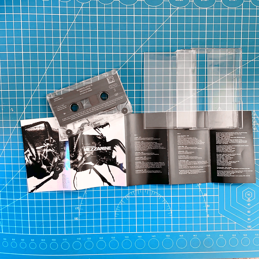 Massive Attack - Mezzanine - Cassette 4