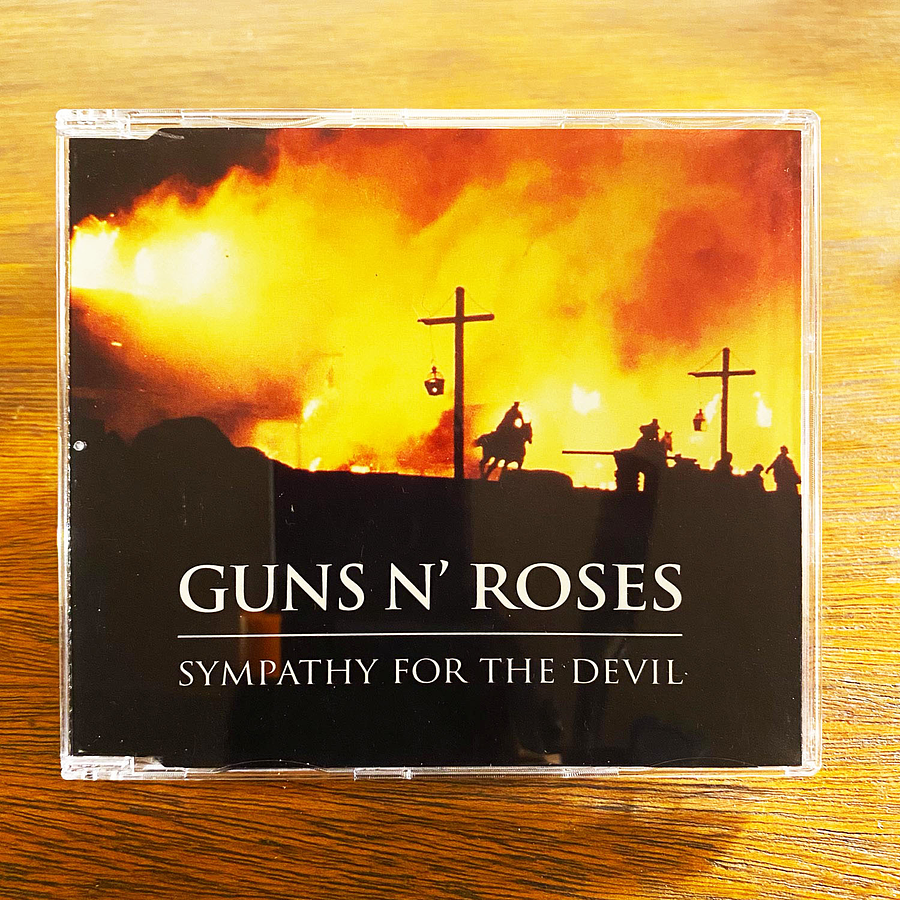 Guns N' Roses - Sympathy For The Devil 1