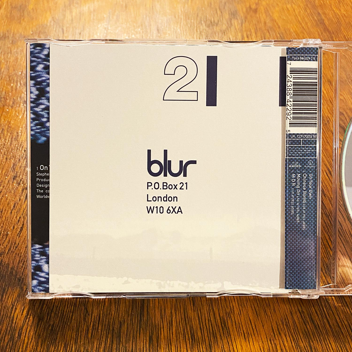 Blur - On Your Own (CD2) 3