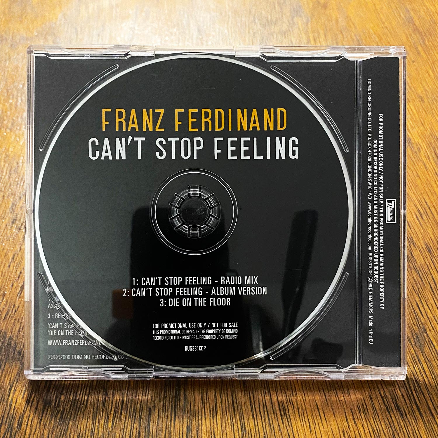 Franz Ferdinand - Can't Stop Feeling 2