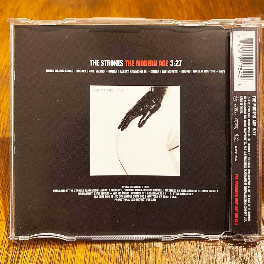 The Strokes - The Modern Age 3