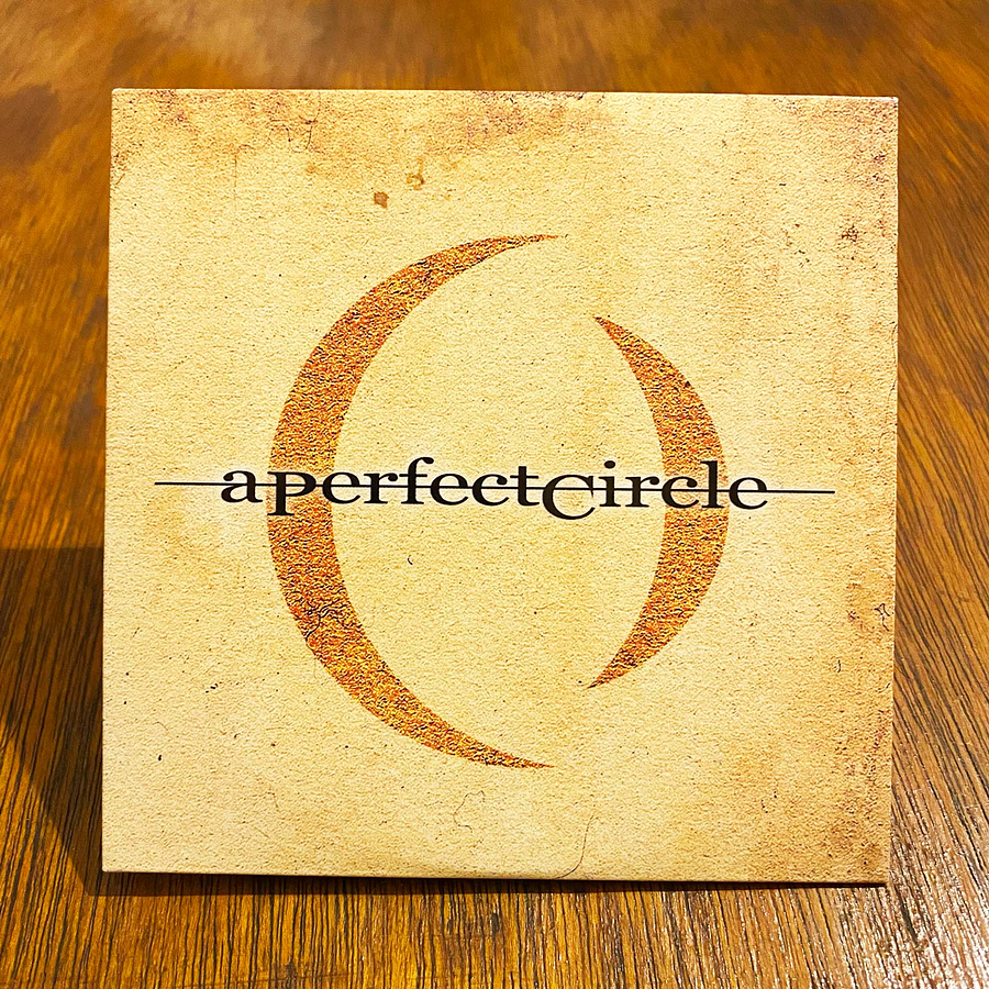 A Perfect Circle - The Outsider 1