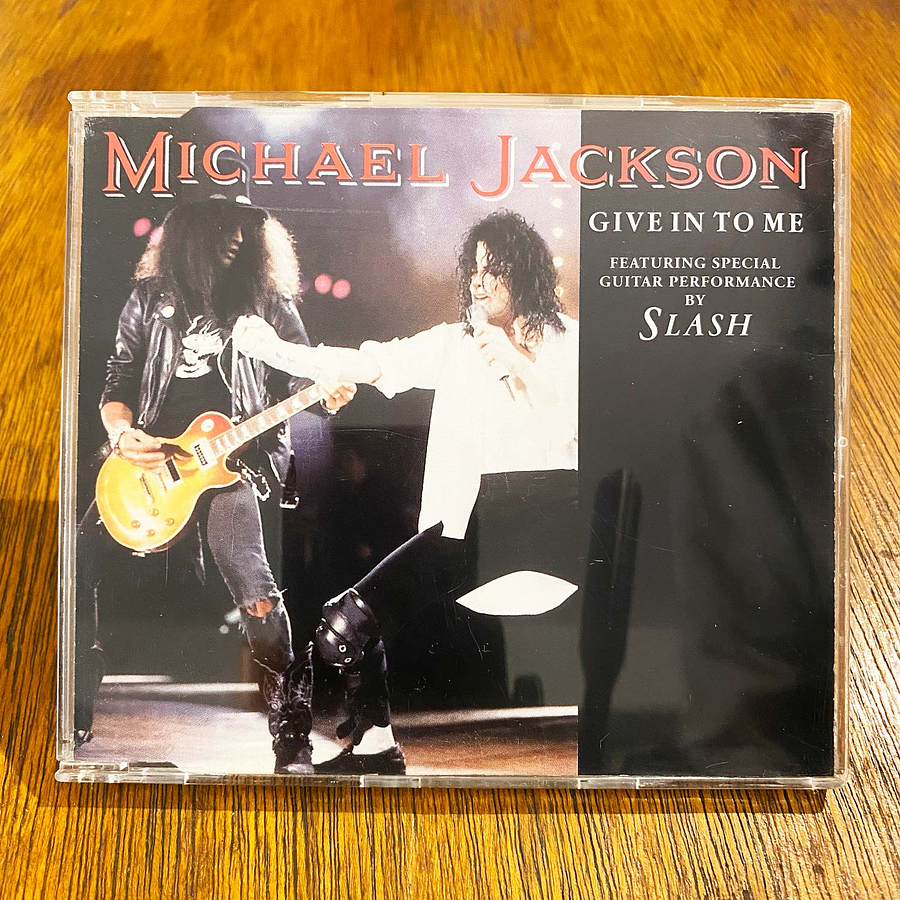 Michael Jackson Featuring Special Guitar Perfomance By Slash - Give In To Me  1