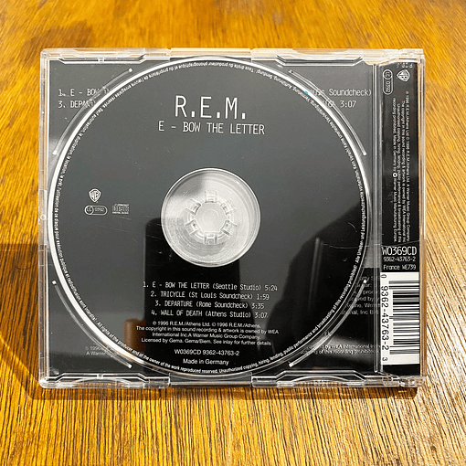 R.E.M. - E - Bow The Letter