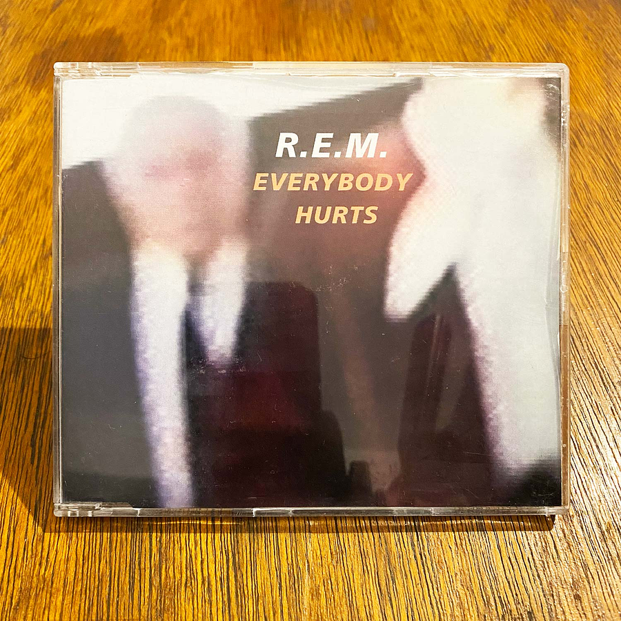 R.E.M. - Everybody Hurts 1
