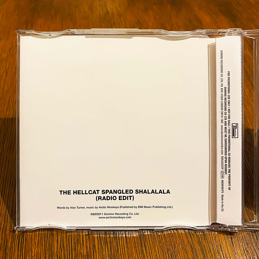 Arctic Monkeys - The Hellcat Spangled Shalalala 3