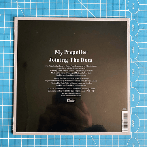 Arctic Monkeys - My Propeller (7
