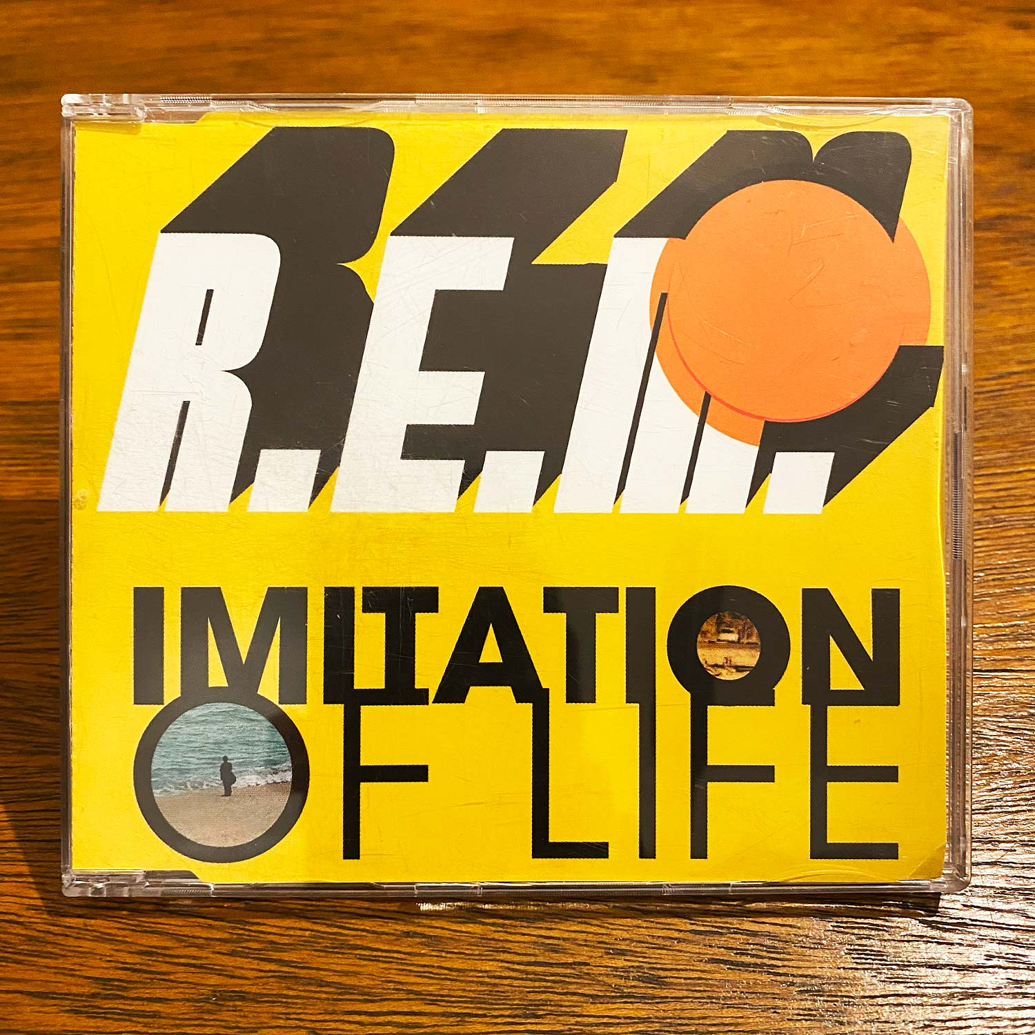 R.E.M. - Imitation Of Life 1